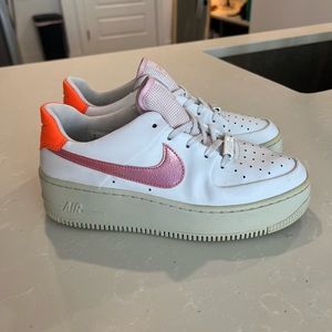 Women’s Nike Gum Bottom Air Force 1 Shoes - USED